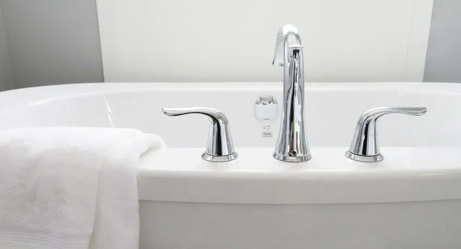Quels sont les avantages d’un adoucisseur d’eau et que choisir ?
